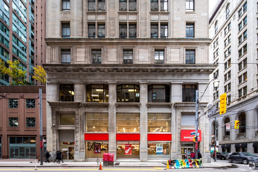 69 Yonge St, Toronto, ON for lease - Building Photo - Image 3 of 4