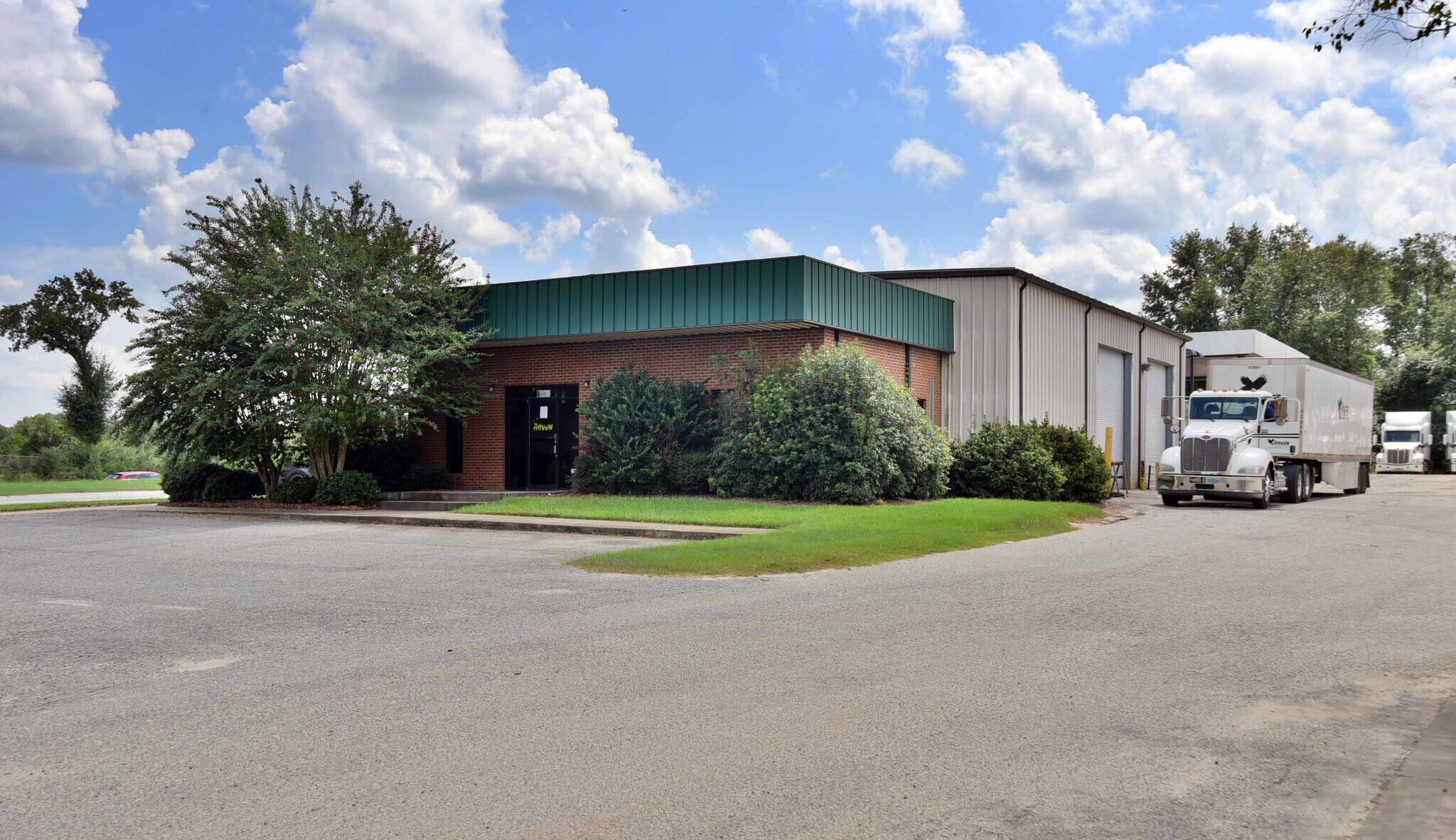 1626 Power Ln, Albany, GA for sale Primary Photo- Image 1 of 1