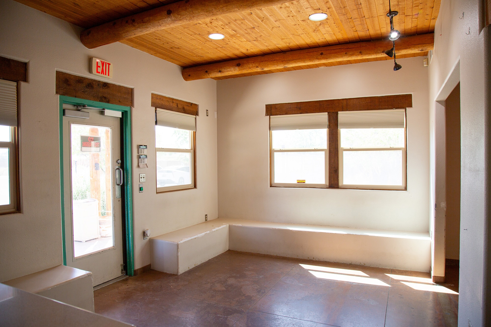 5 Camino Karsten, Algodones, NM for sale Interior Photo- Image 1 of 19