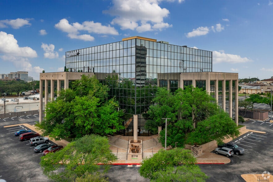 Datapoint Drive portfolio of 2 properties for sale on LoopNet.com - Building Photo - Image 1 of 4