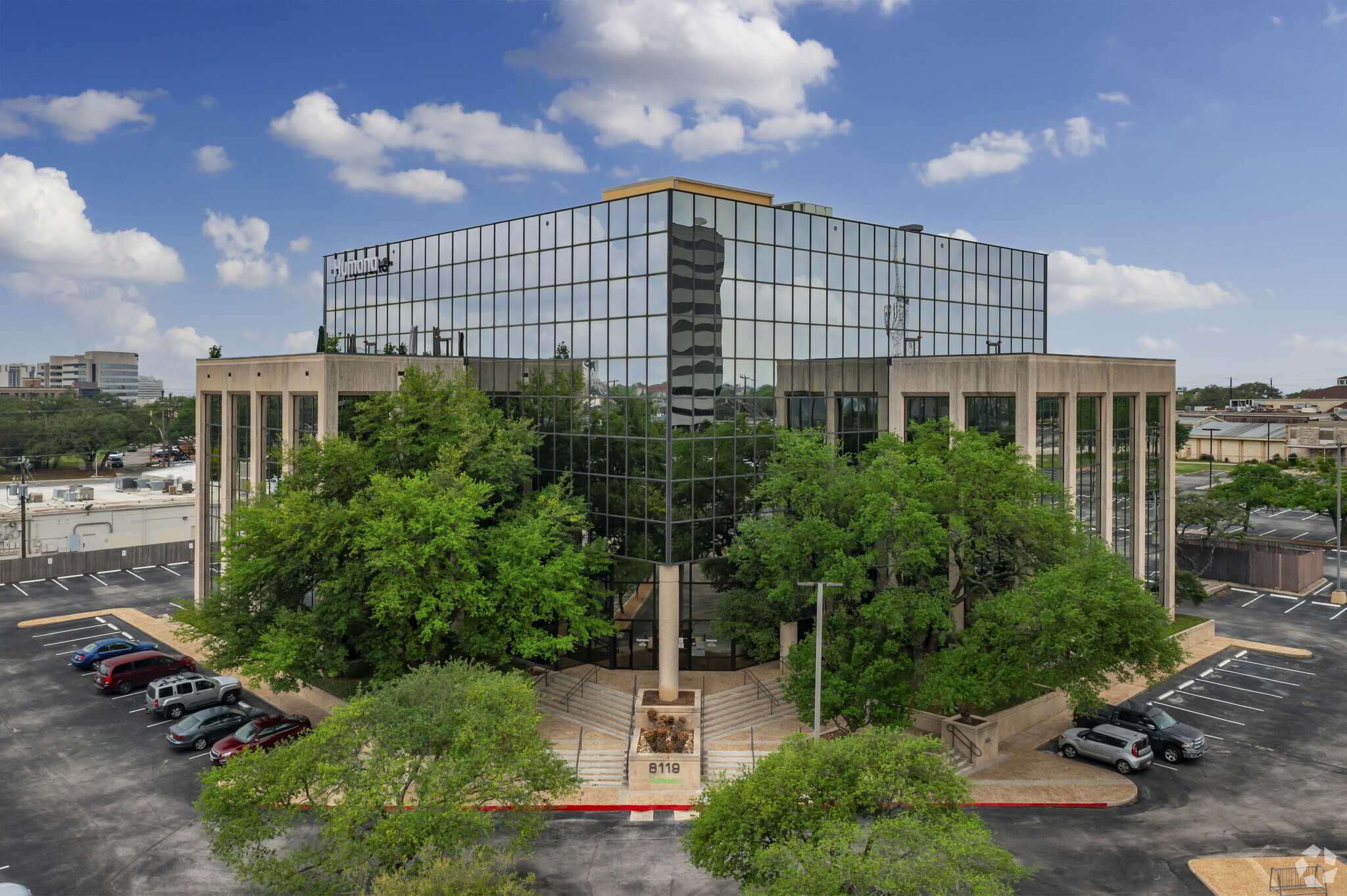 8119 Datapoint Dr, San Antonio, TX for lease Primary Photo- Image 1 of 7