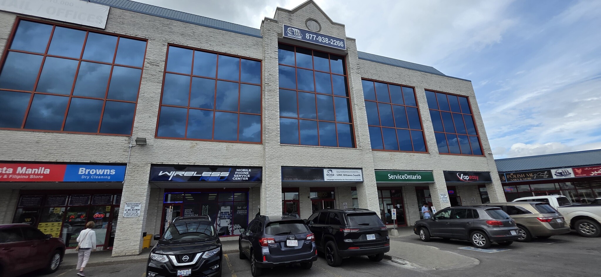 1800 Bank St, Ottawa, ON for lease Building Photo- Image 1 of 20