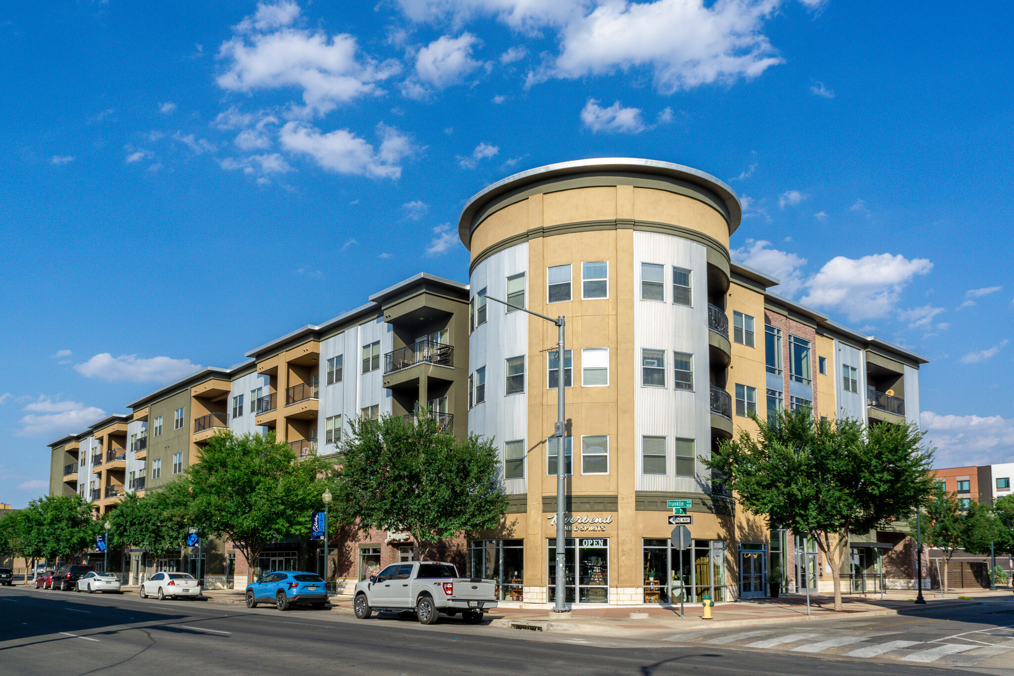 600 Franklin Ave, Waco, TX for lease Building Photo- Image 1 of 12