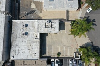 735 Ohms Way, Costa Mesa, CA - AERIAL  map view