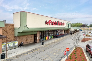 More details for 300 S McLean Blvd, Elgin, IL - Retail for Lease