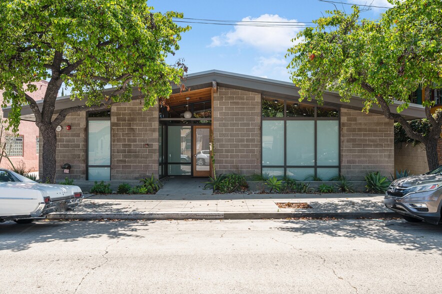 420 Grand Ave, Long Beach, CA for lease - Building Photo - Image 1 of 17