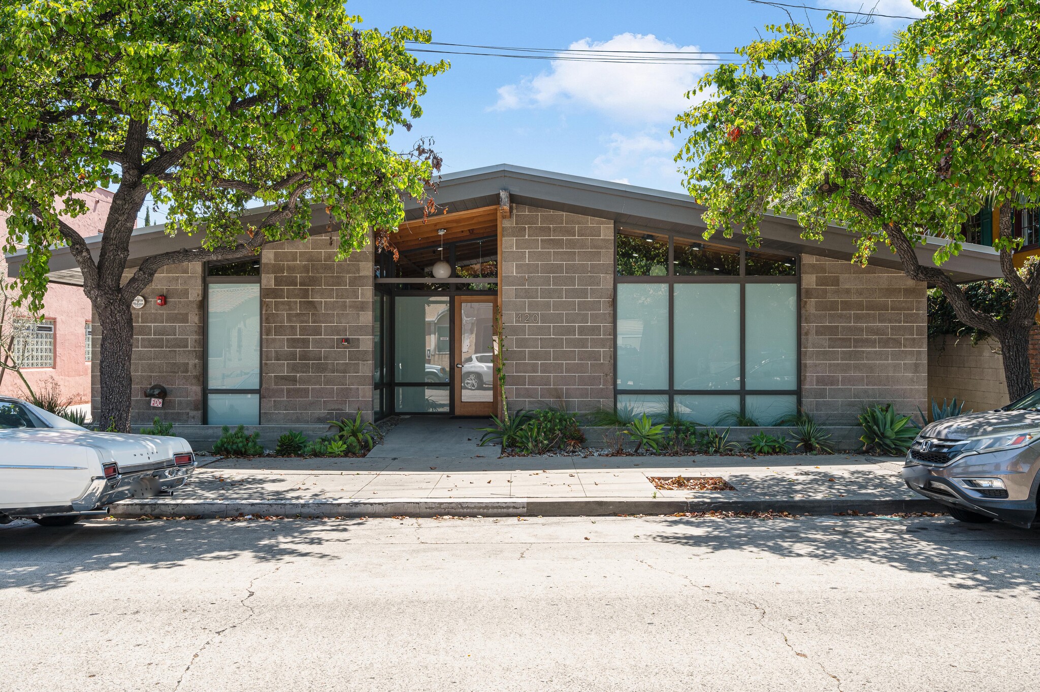 420 Grand Ave, Long Beach, CA for lease Building Photo- Image 1 of 18