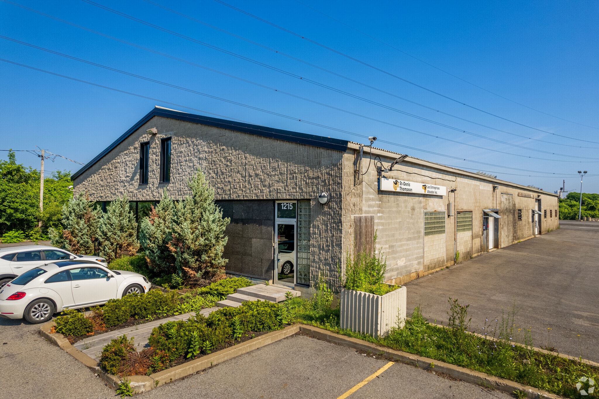 1211-1215 St Hickson, Montréal, QC for sale Building Photo- Image 1 of 1