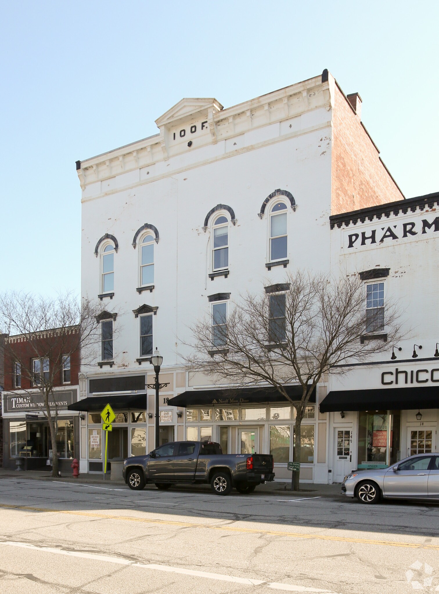 20 N Main St, Chagrin Falls, OH for sale Primary Photo- Image 1 of 1