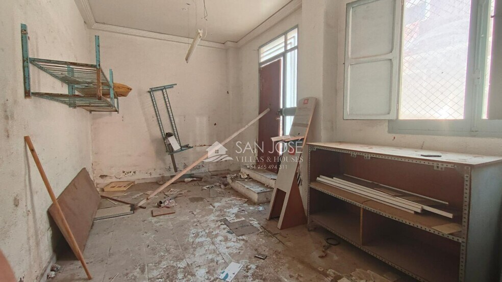 Retail in Aspe for sale - Building Photo - Image 3 of 6