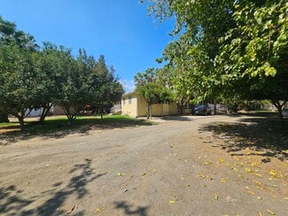 More details for 14398 Avenue 88, Pixley, CA - Multifamily for Sale