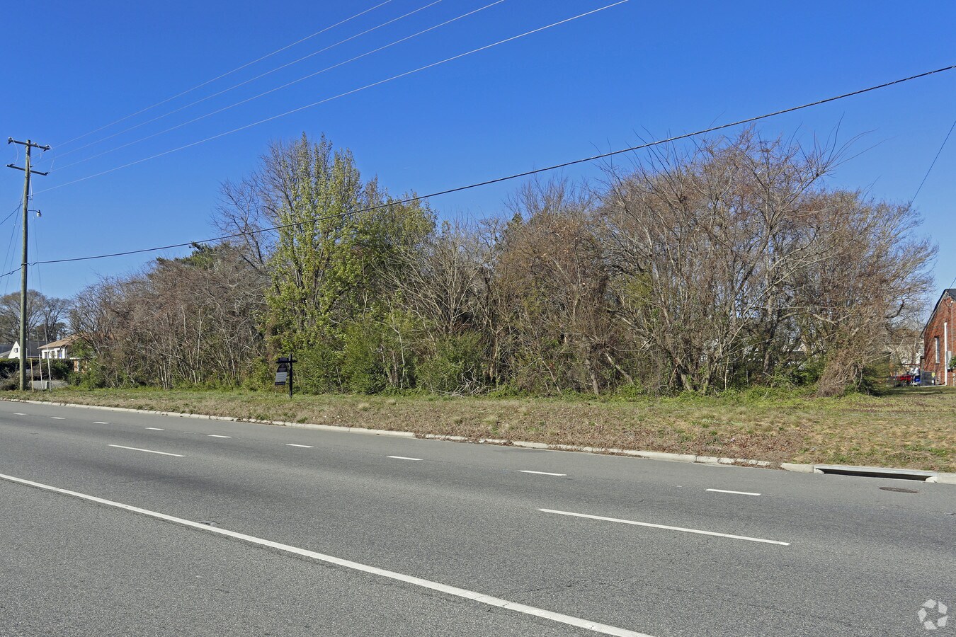 Washington Memorial Hwy, Gloucester Point, VA 23062