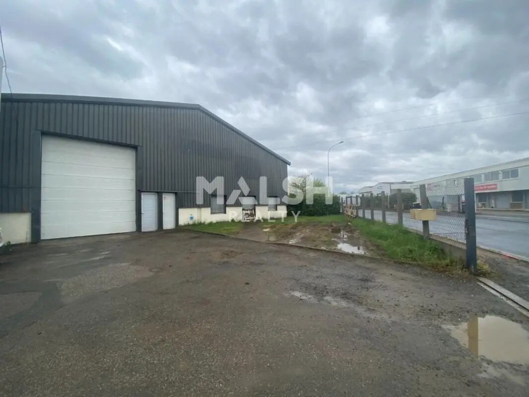 Flex in Villefranche-sur-Saône for lease Building Photo- Image 1 of 7