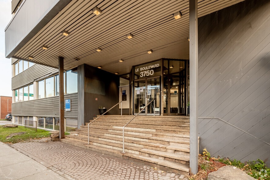 3750 Boul Crémazie E, Montréal, QC for lease - Building Photo - Image 3 of 5