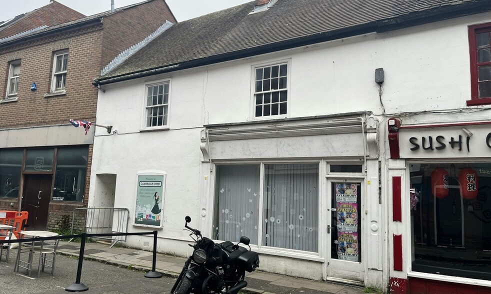 17-19 Cambridge St, Aylesbury for lease - Building Photo - Image 1 of 2