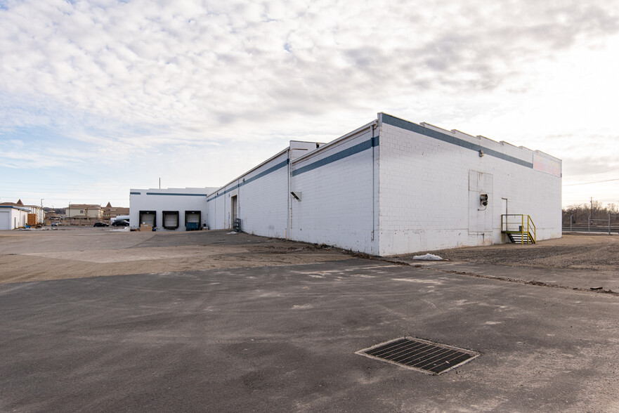 248-282 W 33rd St, Ogden, UT for lease - Building Photo - Image 1 of 11