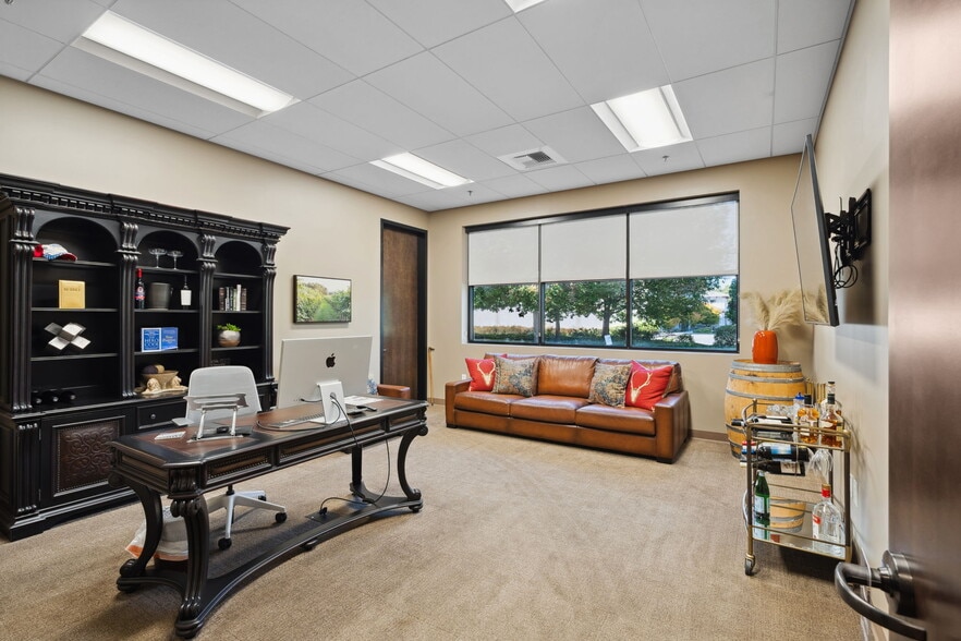 560-562 Technology Way, Napa, CA for lease - Interior Photo - Image 3 of 17