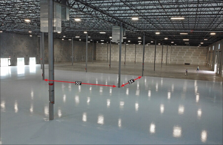 315 Tanner Price Way, Greenville, SC for lease - Building Photo - Image 3 of 6