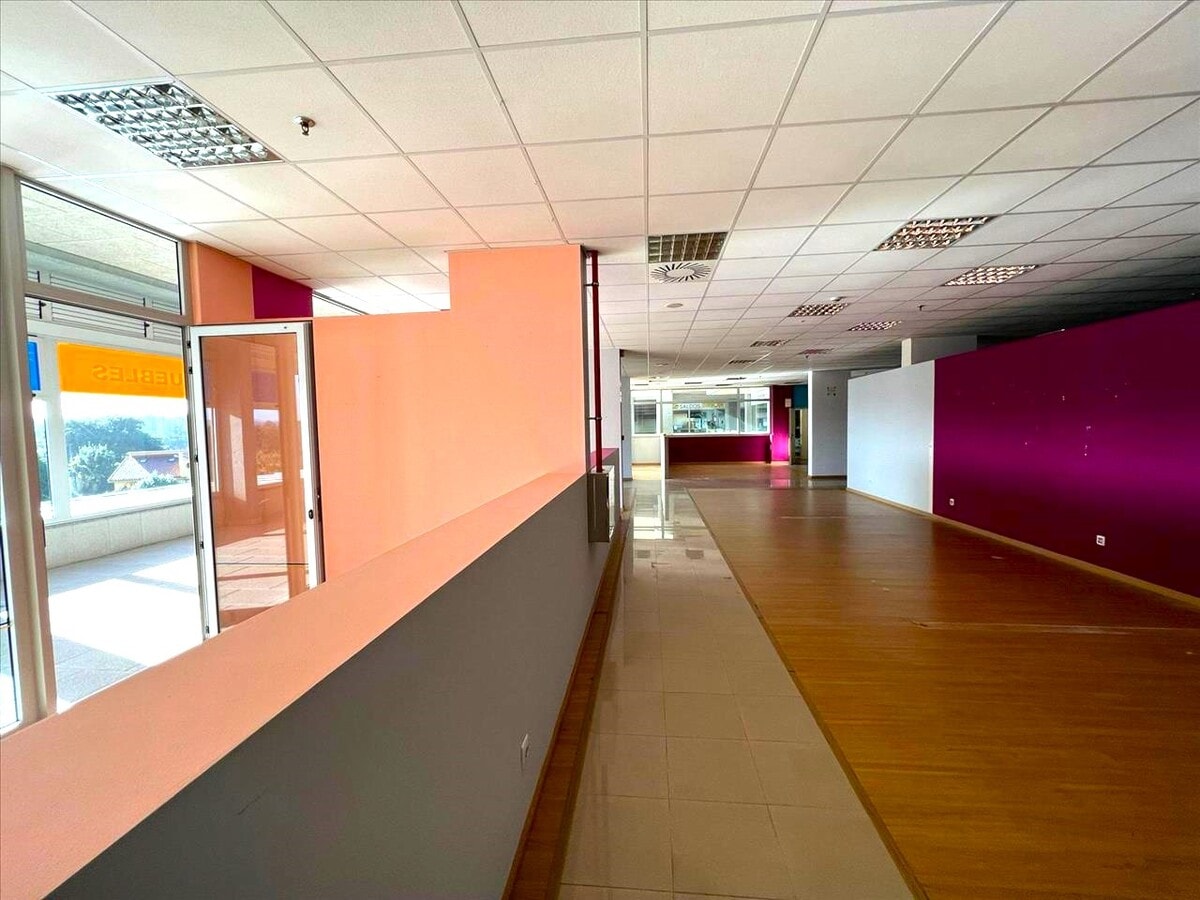 Urbanización Pego, 1, Brión, LC 15280 -  -  - Interior Photo - Image 1 of 8