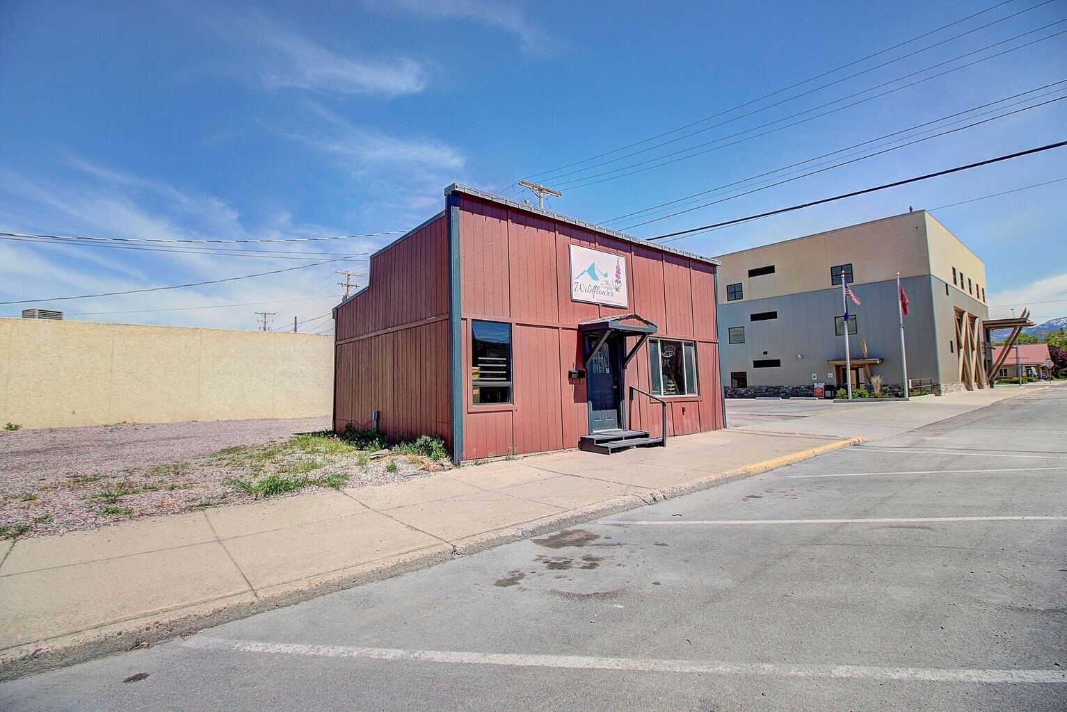 3 4th Ave E, Polson, MT 59860