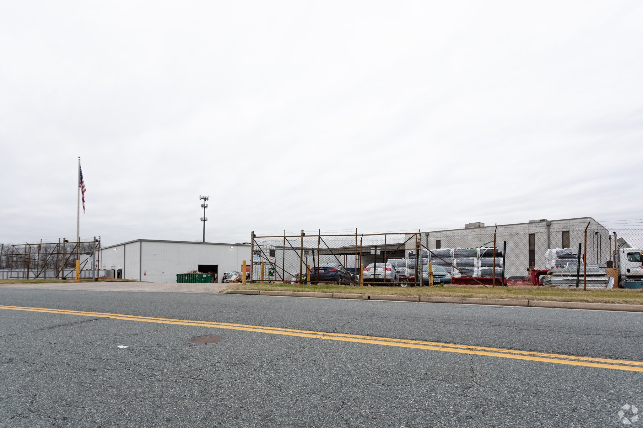 7616 Canton Center Dr, Dundalk, MD for sale Primary Photo- Image 1 of 1