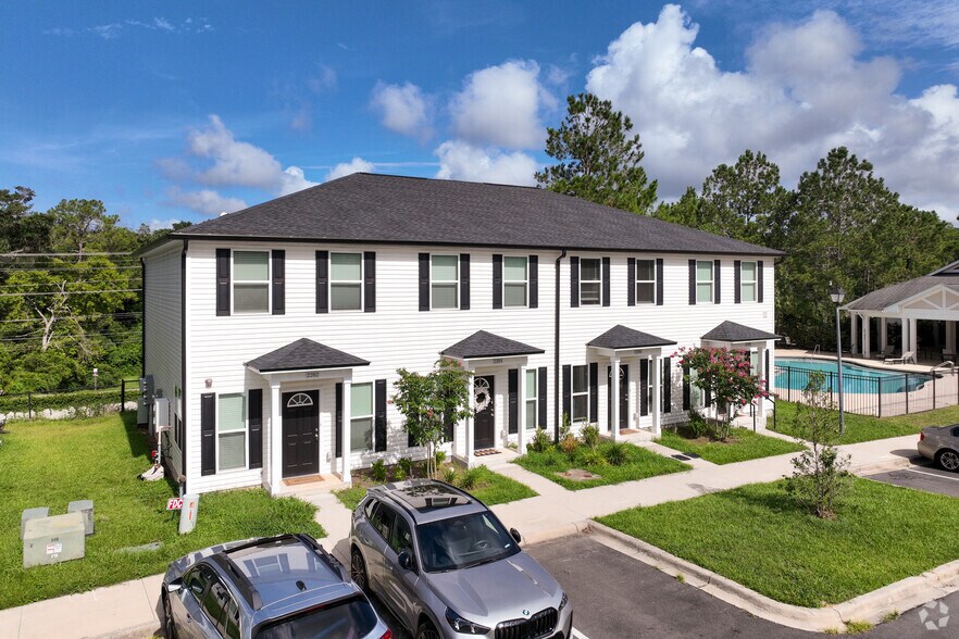 2172-2299 Del Carmel Way, Tallahassee, FL for sale - Primary Photo - Image 1 of 1