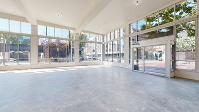 106 NE Grand Ave, Portland, OR for lease Matterport 3D Scan- Image 1 of 19