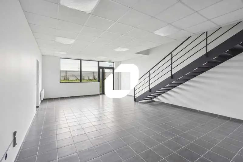 Flex in Villebon-sur-Yvette for sale - Building Photo - Image 3 of 19