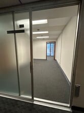 3525 W Peterson Ave, Chicago, IL for lease Building Photo- Image 2 of 5