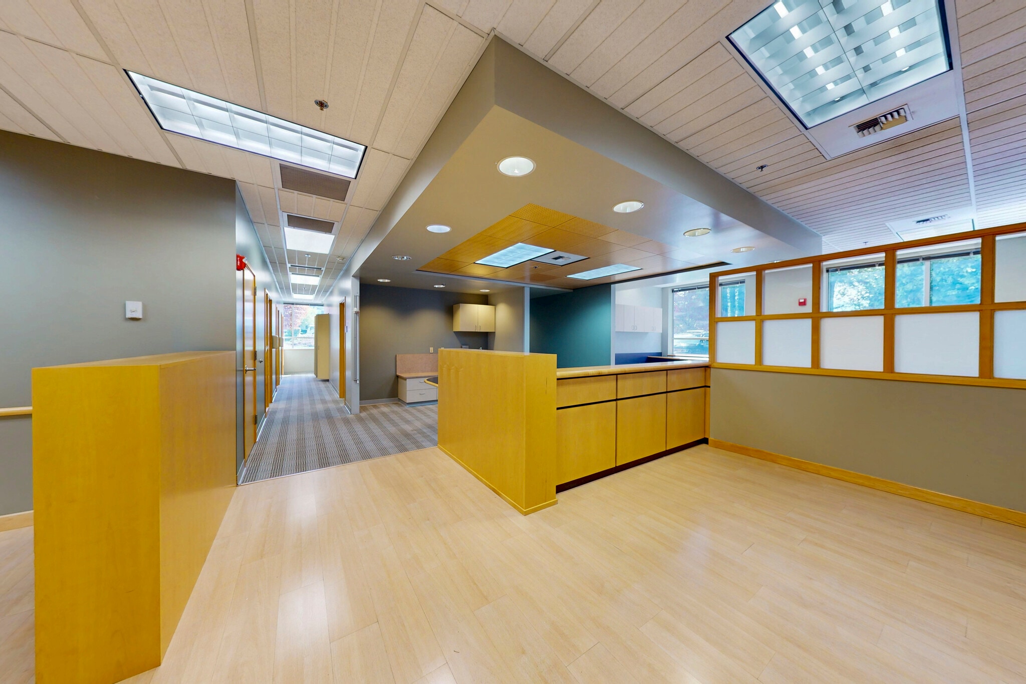 615 Lilly Rd NE, Olympia, WA for lease Interior Photo- Image 1 of 21