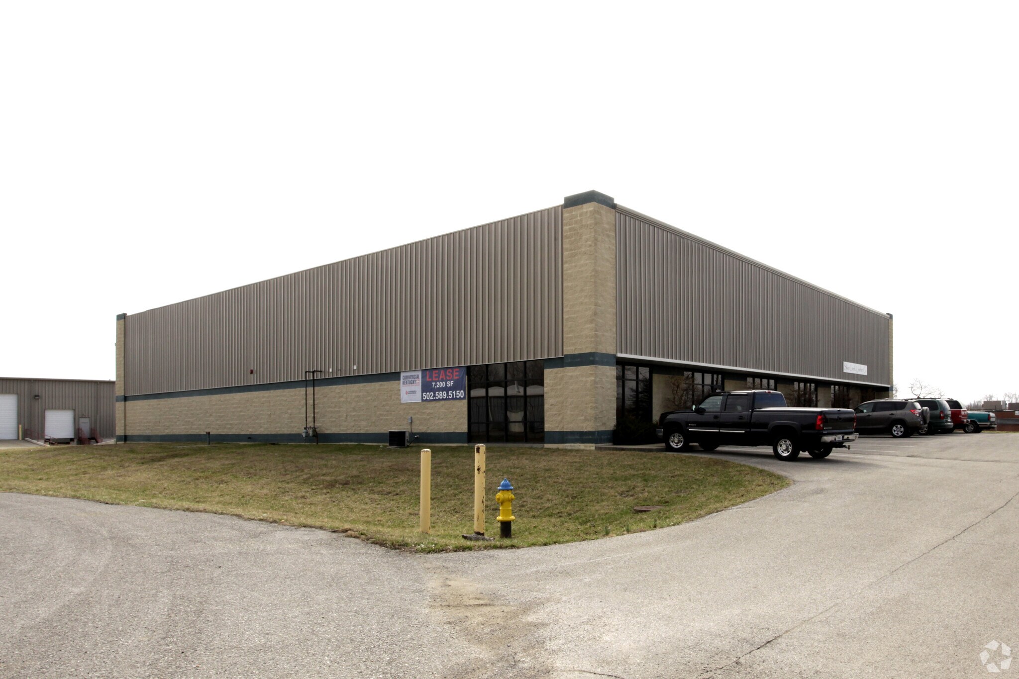 1402 Bell Ln, New Albany, IN for sale Primary Photo- Image 1 of 1