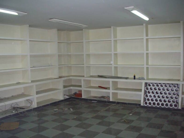 Retail in SEVILLA for lease - Interior Photo - Image 3 of 7