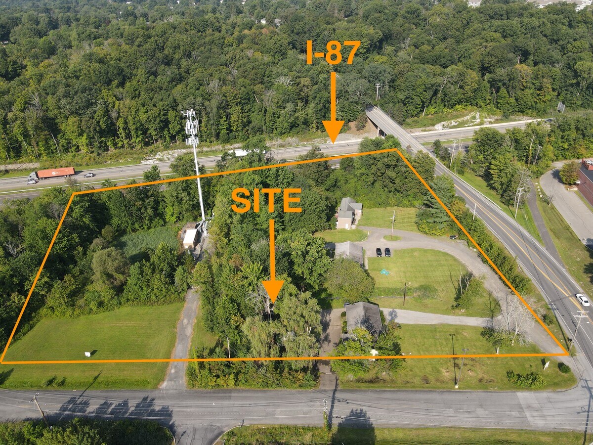 13 Meadow Hill Rd, Newburgh, NY 12550 for Lease