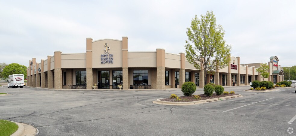 940 Hansen Rd, Green Bay, WI for sale - Primary Photo - Image 1 of 1