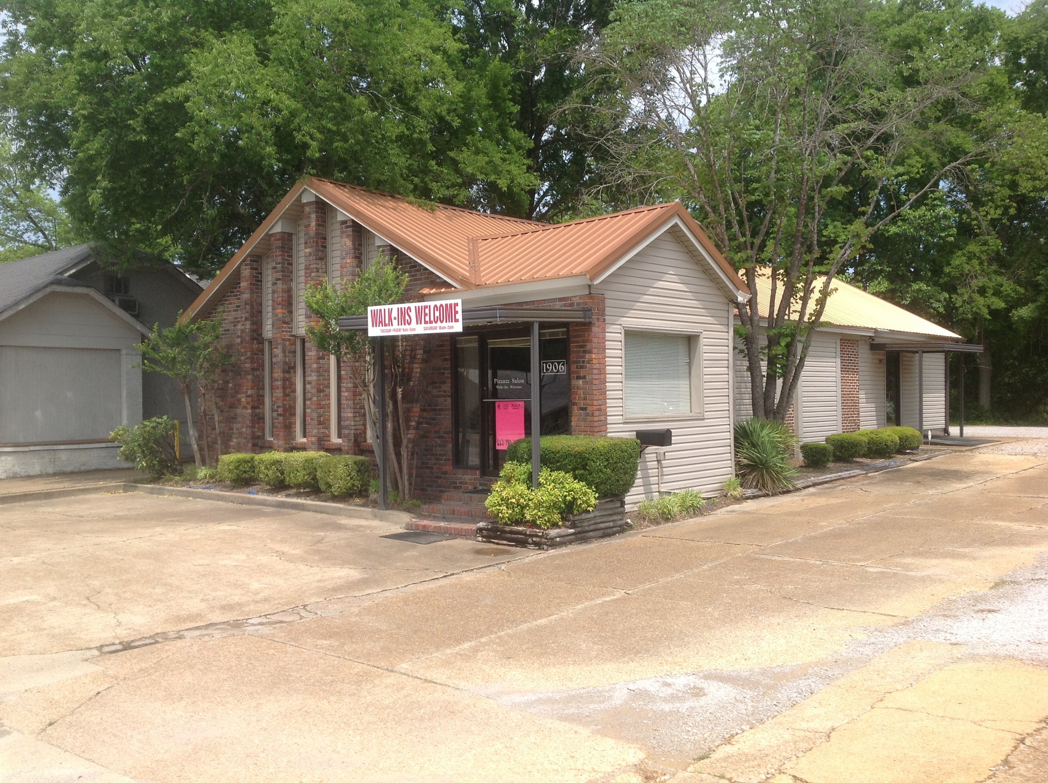 1906 W Main St, Tupelo, MS for sale Building Photo- Image 1 of 1