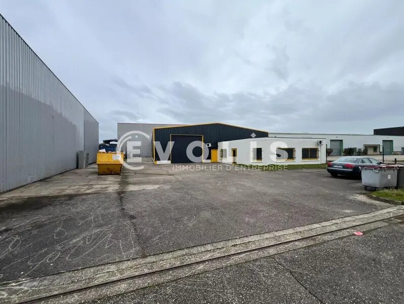 Flex in Pusignan for sale Building Photo- Image 1 of 21
