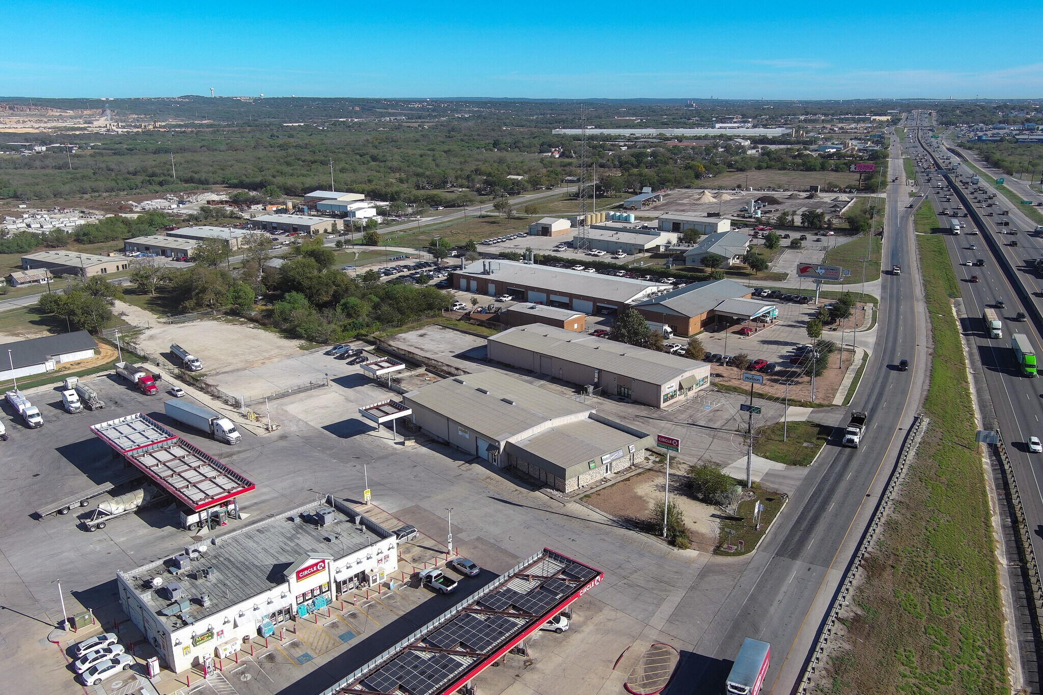 4320 S Interstate 35, New Braunfels, TX for sale Building Photo- Image 1 of 5