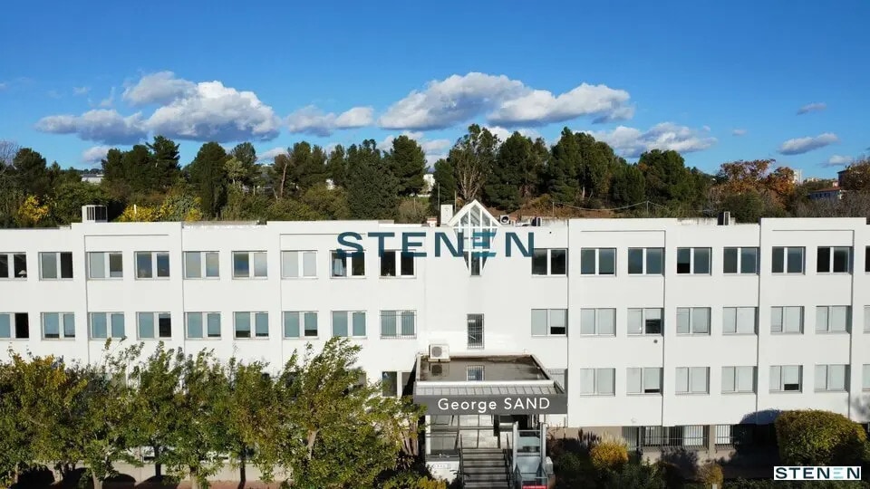 Location Bureaux 95 m² à 540 m² - Photo 1