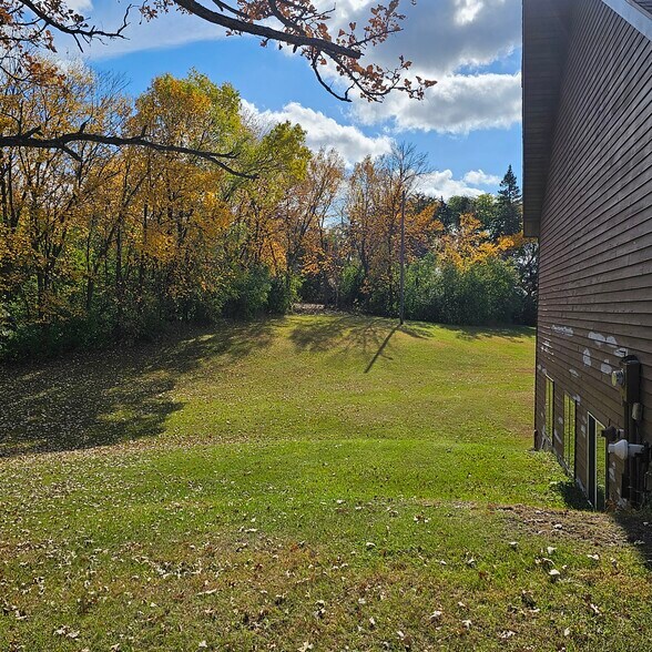 521 Central Ave, Sunburg, MN 56289 Flex for Sale