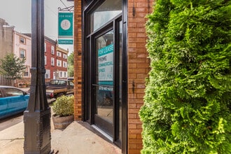 1452 N 4th St, Philadelphia, PA for lease Interior Photo- Image 2 of 12