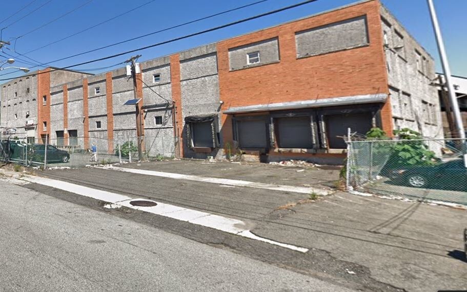 713 Kentucky Ave, Paterson, NJ 07503