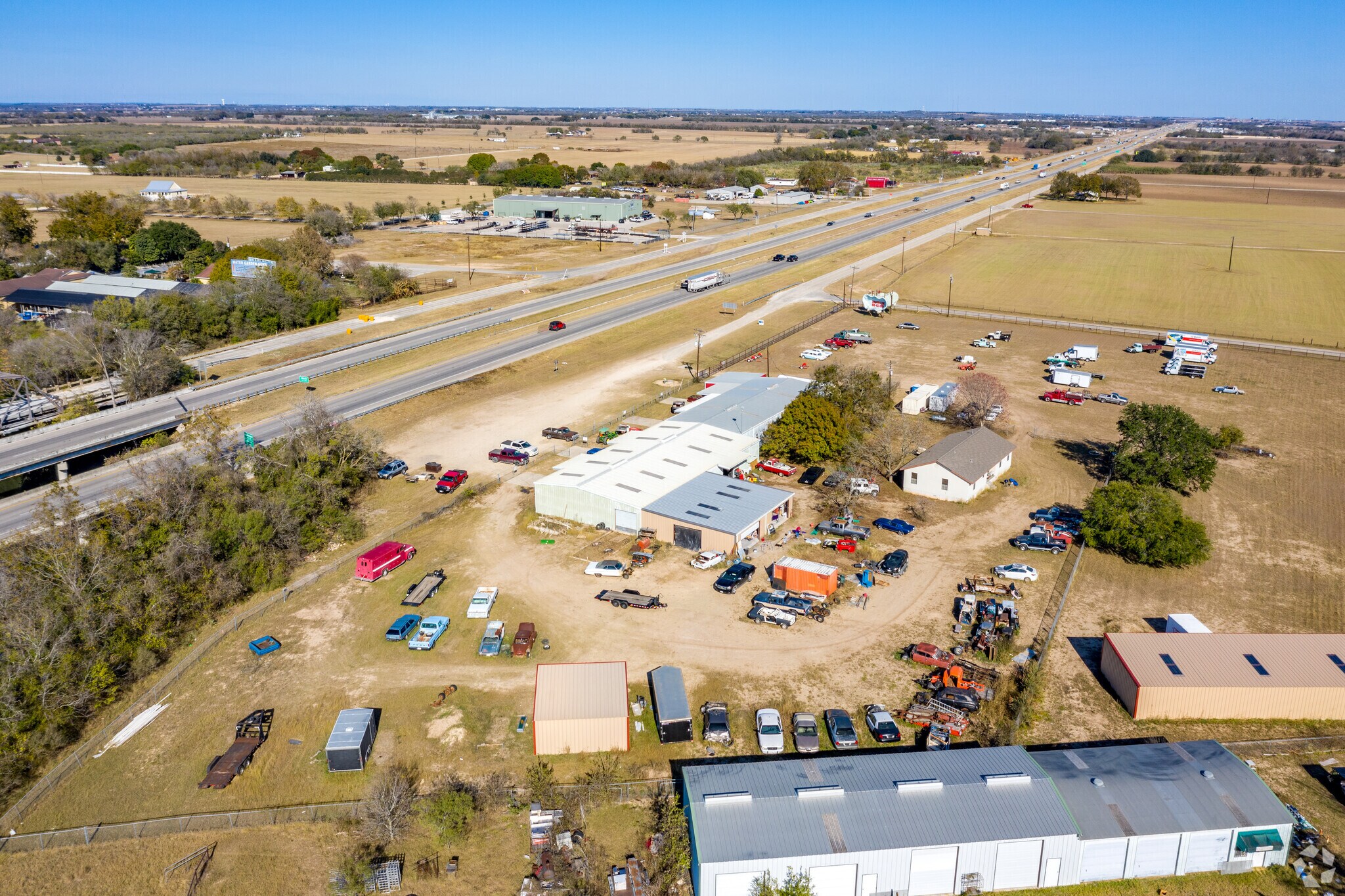 13789 W Interstate 10, Marion, TX 78124 Flex for Sale