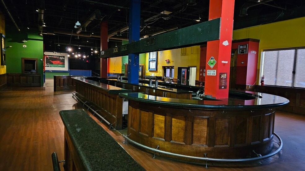 53 High St, Nashua, NH for lease - Interior Photo - Image 2 of 19