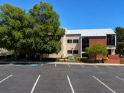 Brookside Professional Center - Pub