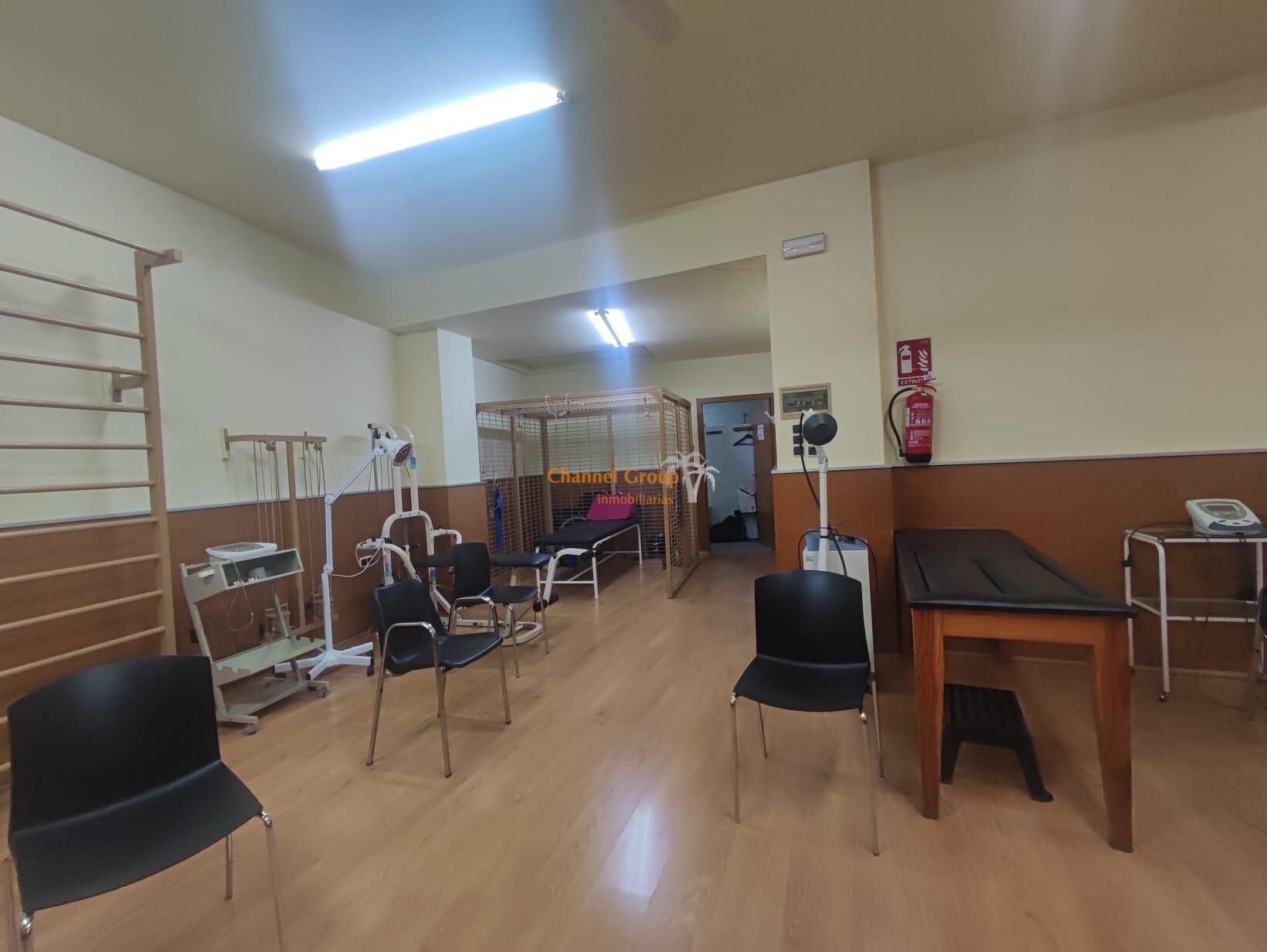 Retail in Elche, Alicante for lease Building Photo- Image 1 of 11