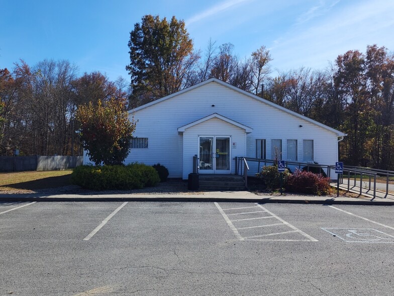 7125 Harper Rd, Glen Daniel, WV for sale - Building Photo - Image 1 of 1