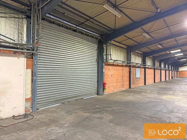 2 Avenue De La Gare, Portet-sur-Garonne for lease - Interior Photo - Image 2 of 17