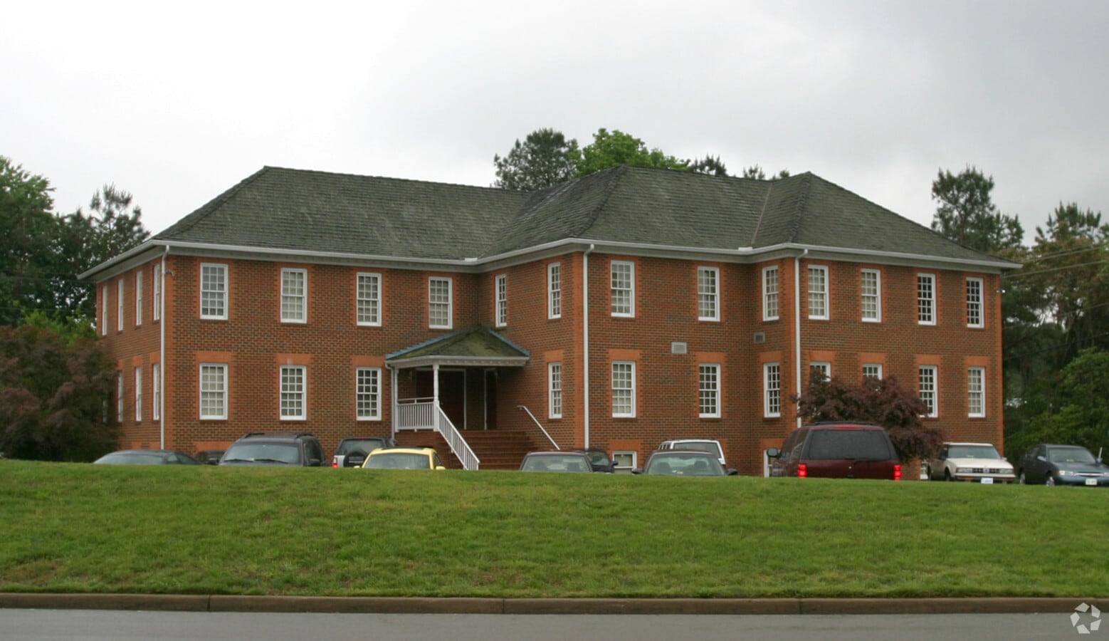 2604 N Parham Rd, Richmond, VA 23294