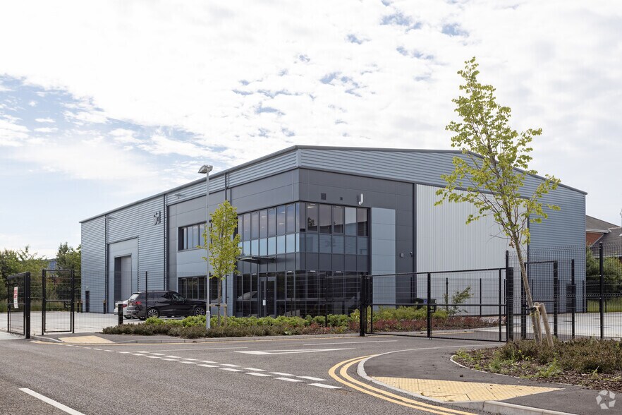 Dearne Valley Way, Barnsley, S74 9SB