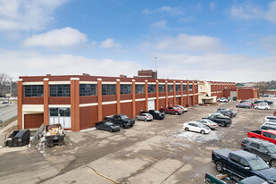 111 W Mount Hope Ave, Lansing MI - Warehouse